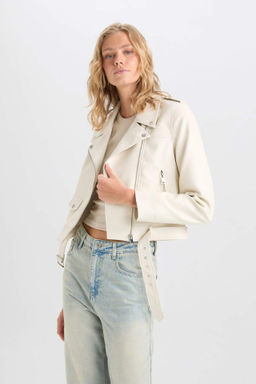 Su Itici Crop Biker Ceket Suni Deri Kruvaze Yaka Fermuarl? Cepli Kemerli Mevsimlik - Defacto фото 2