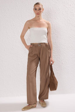 Trendyolmilla Haki Modal Yumusak Tuseli Kemerli Wide Leg/Genis Paca Pantolon TWOSS25PL00112 фото 2