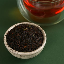 Подарочный набор С днём защитника отечества чай + печенье + конфеты