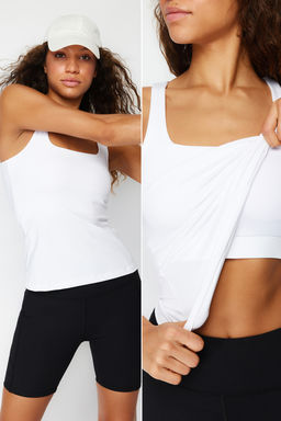 Trendyolmilla Beyaz Toparlay?c? 2 Katl? Ici Pedli Spor Sutyenli Kare Yaka Orme Spor Ust/Bluz THMSS24BZ00002
