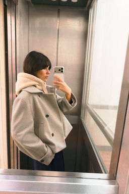 SHORT COAT WITH HIGH COLLAR - Zara фото 3