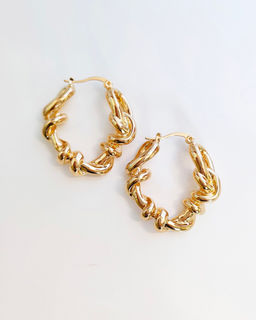 Стильные серьги