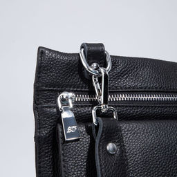 Сумка женская кросс-боди, цвет чёрный - Simaland фото 4