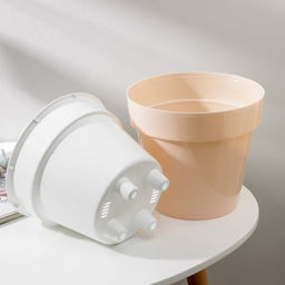 Кашпо для цветов со вставкой «Порто», 3.5 л, цвет жемчужный