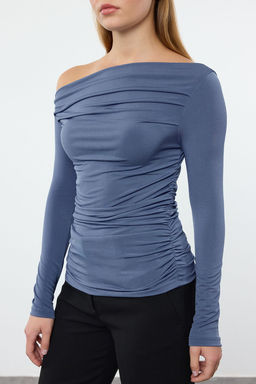 Indigo Buzgu/Drape Detayl? Fitted/Vucuda Oturan Uzun Kollu Esnek Orme Bluz TWOAW25BZ00248