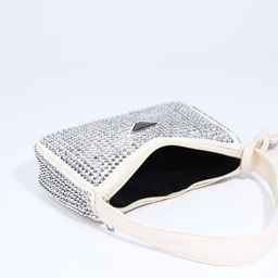 Сумка-багет на молнии, цвет бежевый/серые стразы - Simaland фото 6