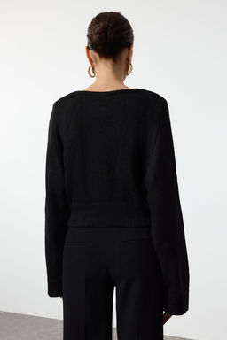 TRENDYOLMILLA Siyah V Yaka Crop Triko H?rka TWOAW25HI00074 фото 5