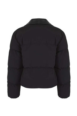 Siyah Oversize Kal?p Yakas? Suni Deri Detayl? Sisme MontTWOAW26MO00140 - Trendyolmilla фото 2