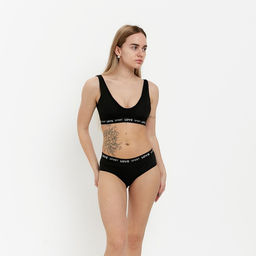 Комплект женский (топ,трусы), цвет чёрный, размер ONE SIZE (42-48)