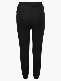 Костюм спортивный