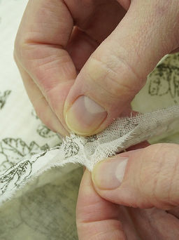 Муслин двухслойный с эф.жатости Садовая трель цв.кремовый/черный, ш.1.4м, хлопок-100%, 115гр/м.кв - Купава фото 8