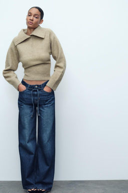 POLO COLLAR KNIT SWEATER