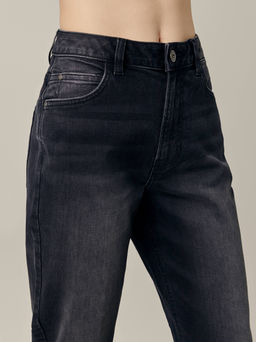 CONTE CON-661 Черные джинсы mom с эффектом потертости и необработанным краем black - Conte elegant фото 9