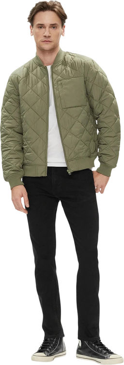 Джинсы мужские