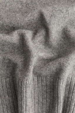 Jersey oversize de cuello alto - H&m фото 12