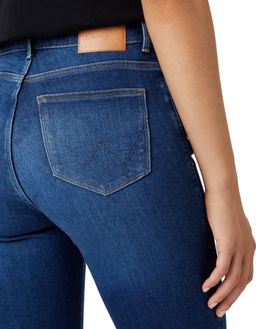 Джинсы женские