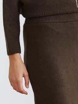 Beli Lastikli Y?rtma?l? Triko Etek