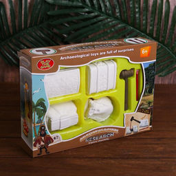 Раскопки «Сокровища пиратов», набор 4 брикета, молоток, долото