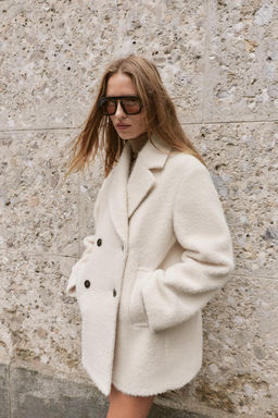 BOUCL_ DOUBLE-BREASTED MID-LENGTH COAT - Zara фото 6