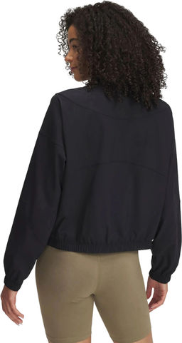 Ветровка женская