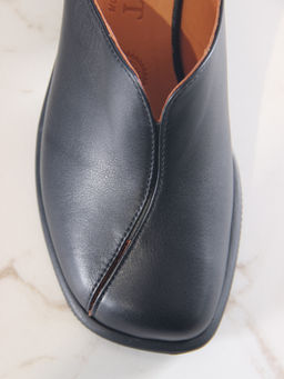 Сабо 5200.23663bl.Черный