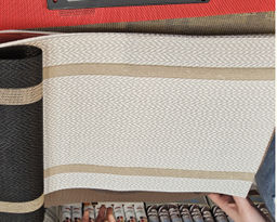 Салфетка для сервировки стола 30х45 см ШТУЧНО / B117 /уп 10/300/бежевая с горизонтальной полосой