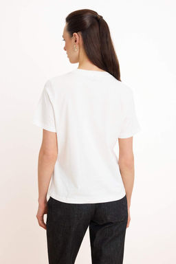 Ekru Nak?sl? / Islemeli Fitted/Vucuda Oturan K?sa Kollu Pamuk Ribana Orme T-Shirt TWOSS26TS00162 - Trendyolmilla фото 4