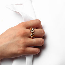 Кольцо металл Тренд перекрученное, цвет золото, размер 18 - Qf фото 3