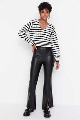 TRENDYOLMILLA Siyah Flare Ispanyol Paca Dokuma Suni Deri Pacas? Y?rtmac Detayl? Pantolon TWOAW23PL00056  фото 2