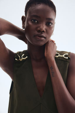 Vestido con detalle de metal - H&m фото 5