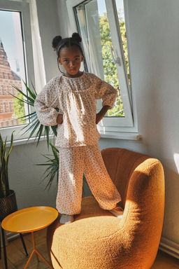 6-14 YEARS/ FLORAL PRINT PYJAMAS