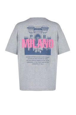 TRENDYOLMILLA Beyaz %100 Pamuk Bask?l? Oversize/Genis Kal?p Bisiklet Yaka Orme T-Shirt TWOSS24TS00066 фото 8