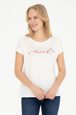 Женская футболка цвета экрю