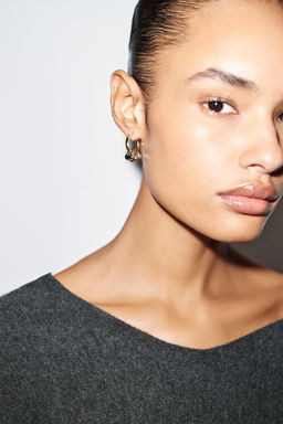 PACK OF ASSORTED HOOP EARRINGS