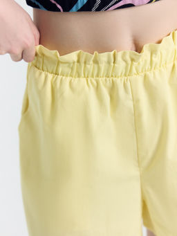 Шорты для девочек в желтом цвете - Mark formelle фото 9