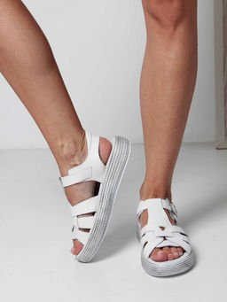 Босоножки 2028.2530w. Белый