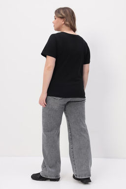 Джинсы трубы женские