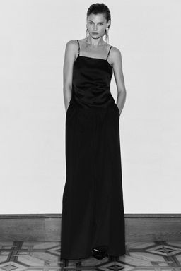 Top de saten con detalle de strass - H&m фото 4