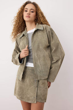 Bej Suet Gorunumlu Flok Bask?l? Regular Denim Ceket TWOAW26CE00050