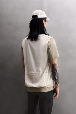 CHALECO T?CNICO COMBINADO ACOLCHADO / Gris perla - Zara фото 3