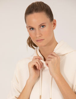 Ekru Comfort Fit Kap__onlu Sweatshirt