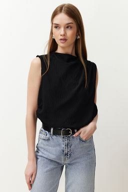 Trendyolmilla Ekru Buzgu Detayl? Bisiklet Yaka Kolsuz Dokuma Bluz TWOSS24BZ00343 фото 11