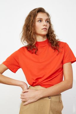K?rm?z? %100 Pamuk Basic Regular/Normal Kal?p Dik Yaka Orme T-Shirt TWOAW20TS0096