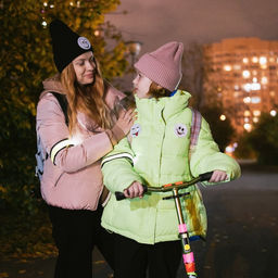 Цена за 10 шт. Светоотражающие наклейки «Смайлы», d = 6,5 см, 4 шт на листе, цвет белый
