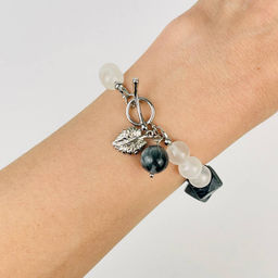 Браслет из Кварца и Соколиного глаза 17 см