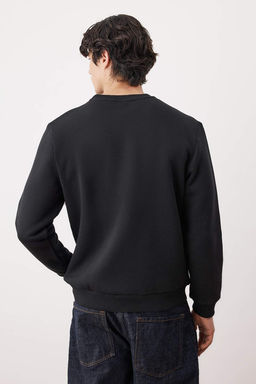 Siyah Regular/Normal Kesim Bisiklet Yaka Kal?n/Ici Sardonlu Sweatshirt TMNAW26SW00018 - Trendyolmilla фото 4