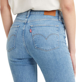 Джинсы женские