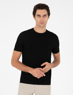 Черный приталенный крой из смесовой шерсти с круглым вырезом и трикотажным рукавом