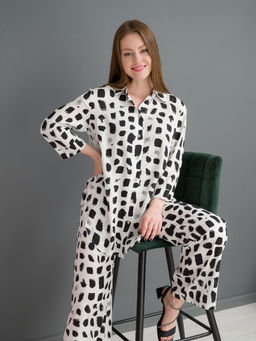 Рубашка из штапеля удлиненная белая