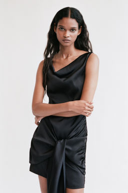 Vestido de sat?n con escote drapeado - H&m фото 3